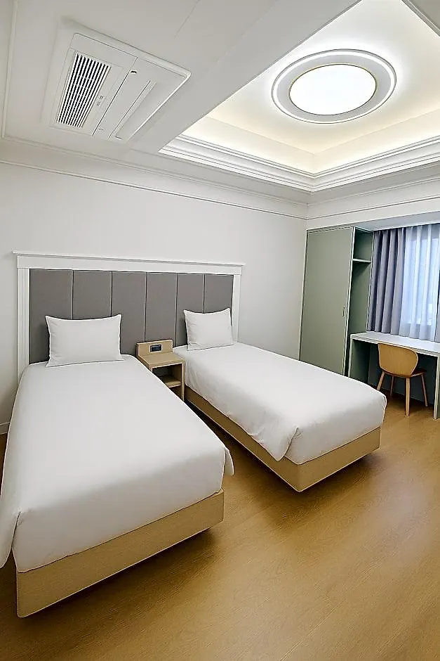 Hotel Charis Incheon